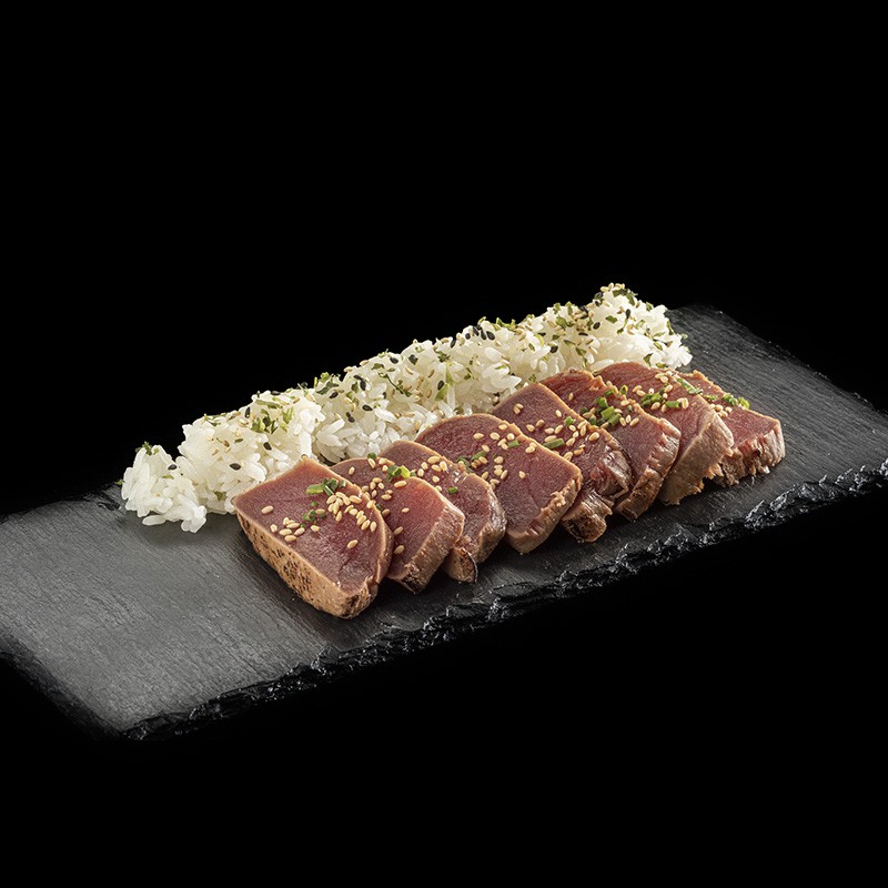 Tataki tonyina vermella